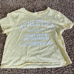 Graphic yellow tee